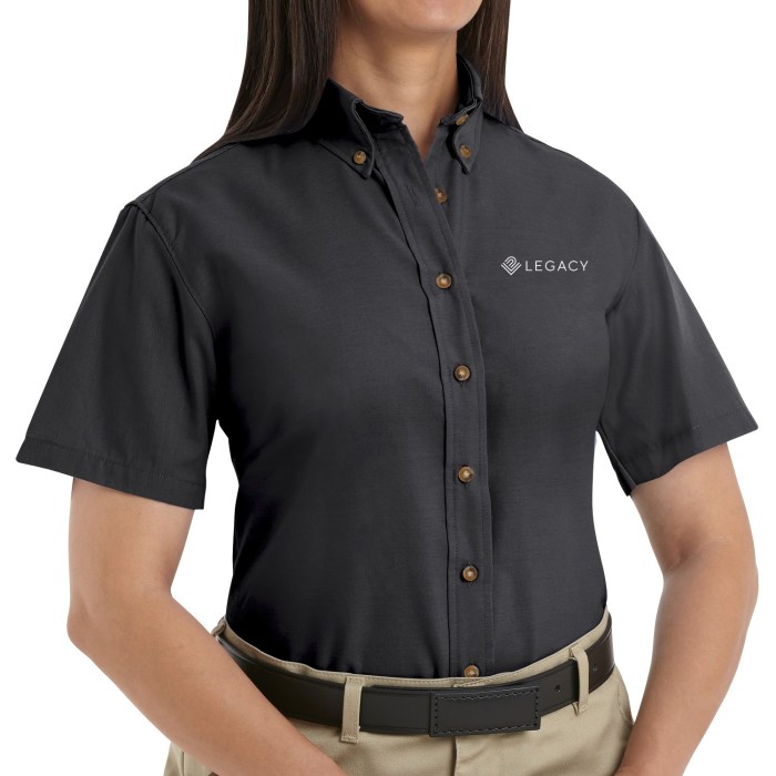 Black dress shirt for woman